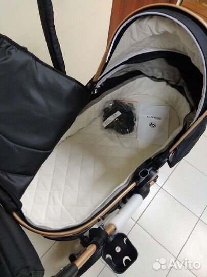 Новая коляска 2 в1,3 в 1 Luxmom 518 черный
