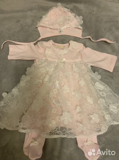 Комплект на выписку для девочки