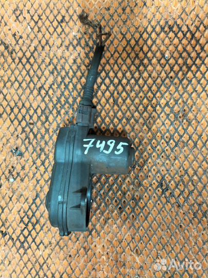 Моторчик стояночного тормоза задний Audi Q5 I 8R