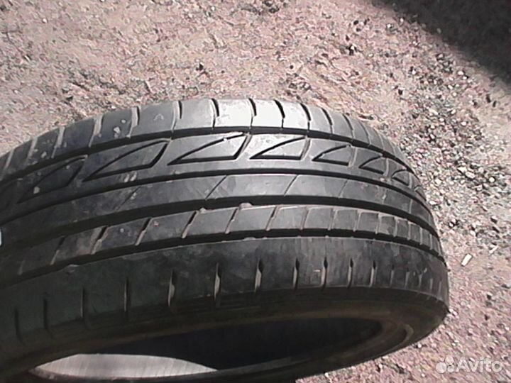 Bridgestone Playz PZ-1 215/45 R17