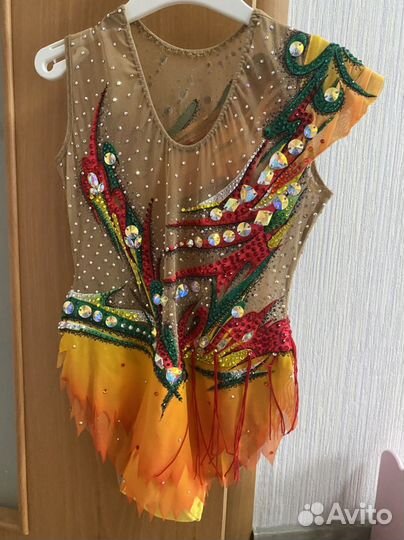 Купальник для художественной гимнастики