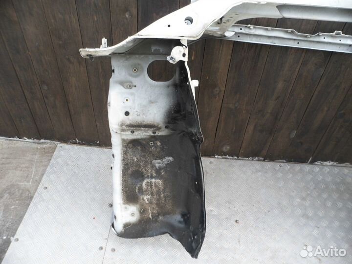 Передняя часть кузова Toyota Sequoia 1 K30,K40