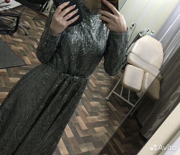 Вечернее платье