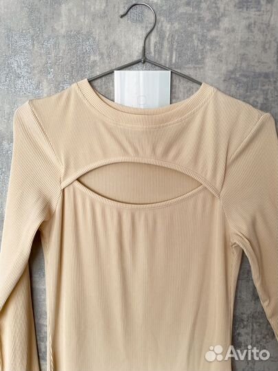 Платье трикотажное женское лапша 40 42 бежевое
