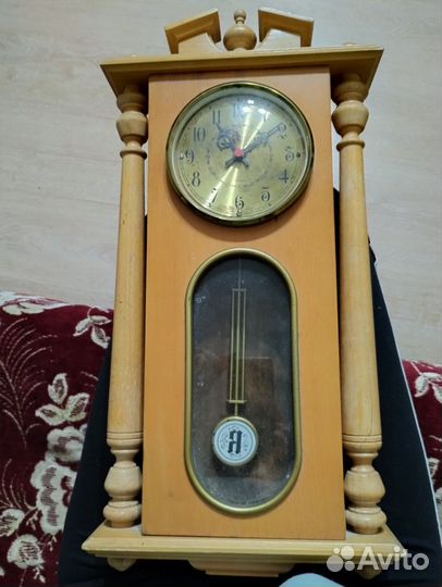 Часы настенные Янтарь СССР маятниковые