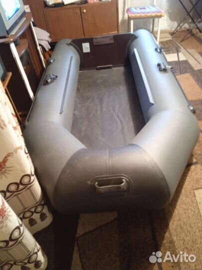 Продам лодку