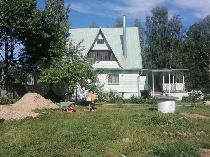 Дом 285 м² на участке 15 сот.