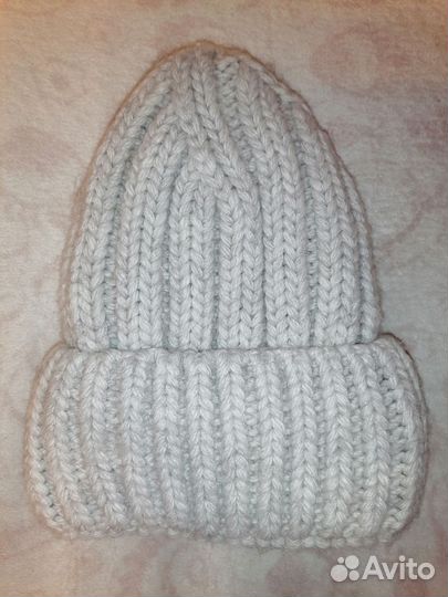 Шапка женская зимняя теплая на флисе