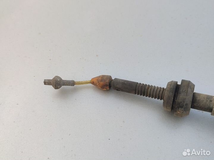 Ауди 80 В2 трос газа