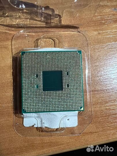 Процессор AMD ryzen 3 2200G