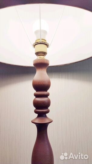 Торшер напольный деревянный 