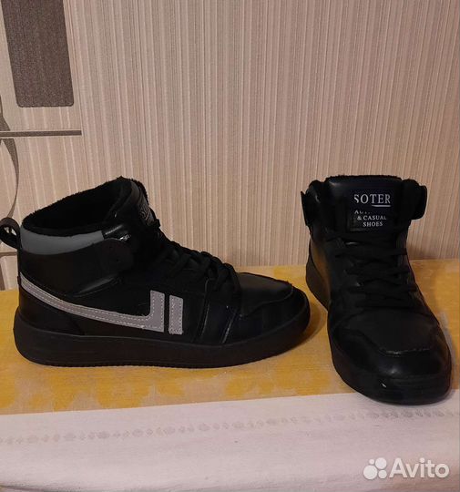 Ботинки детские 36