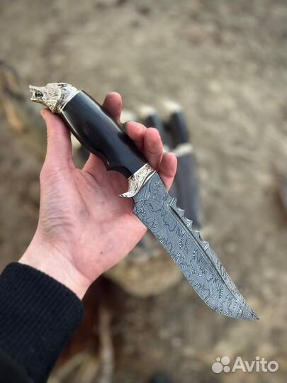 Нож «волк» из дамасской стали