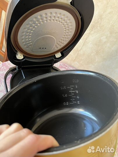 Мультиварка redmond