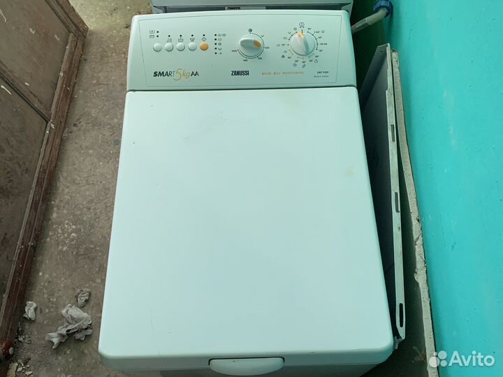 Стиральная машина с вертикальной загрузкой Zanussi