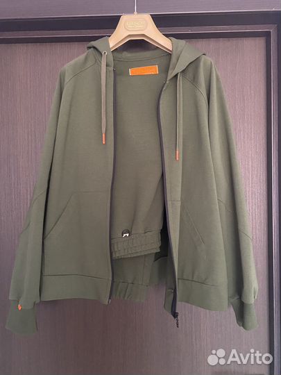 Спортивный женский костюм 48-50размер