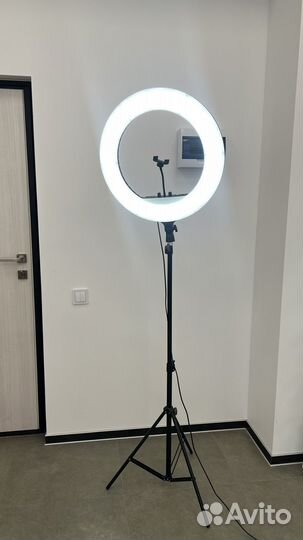 Свет для съемки, кольцевая лампа