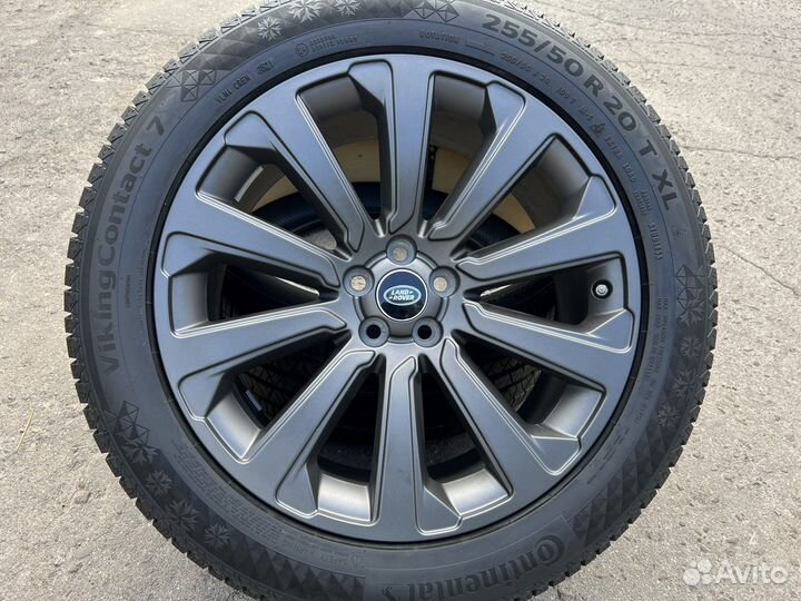 Колеса на Range Rover Velar R20 оригинал