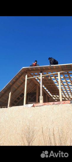 Бригада строителей