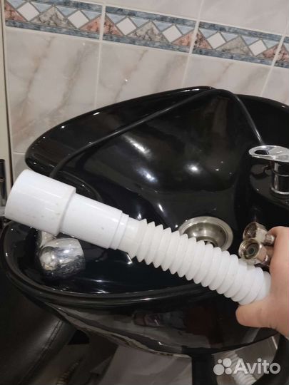 Парикмахерское кресло с мойкой для волос