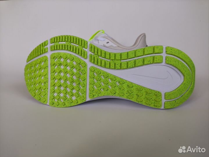 Беговые кроссовки Nike Structure 25