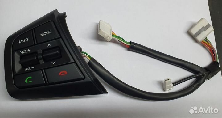 Кнопки на руль и шлейф Hyundai Creta Ix 25