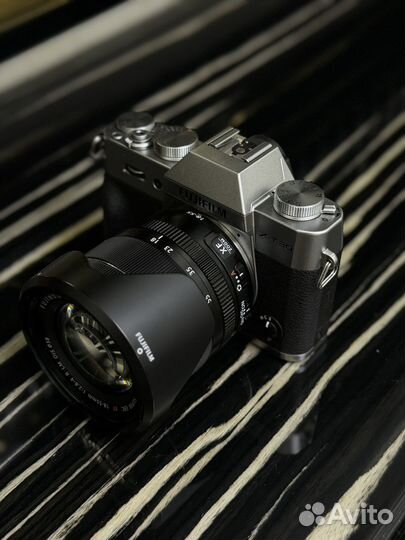 Fujifilm xt30 kit 18-55mm (как новый)