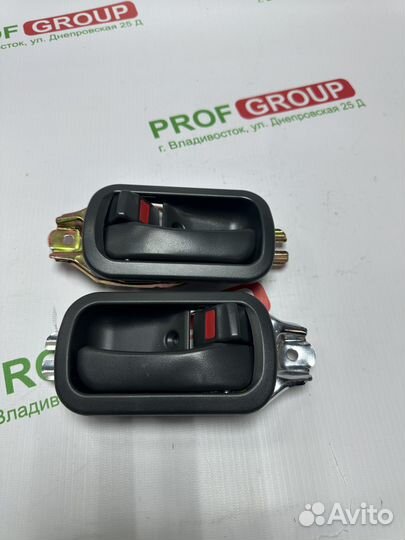 Ручка двери внутренняя Toyota Land Cruiser 80 / Пр