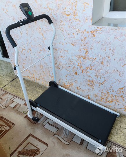 Беговая дорожка механическая