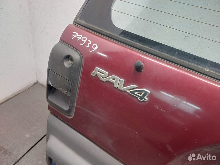 Ручка крышки багажника Toyota RAV 4, 1995