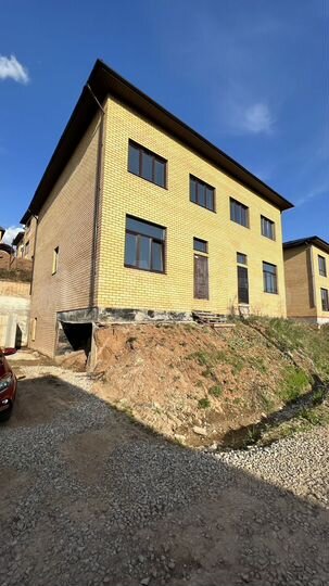 Таунхаус 150 м² на участке 3 сот.