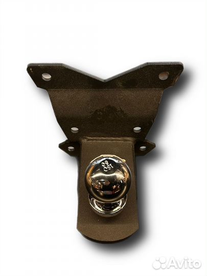 Кронштейн фаркопа с усилением рычагов BRP CAN-AM M