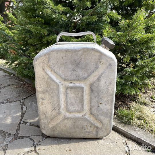Канистра алюминиевая бу