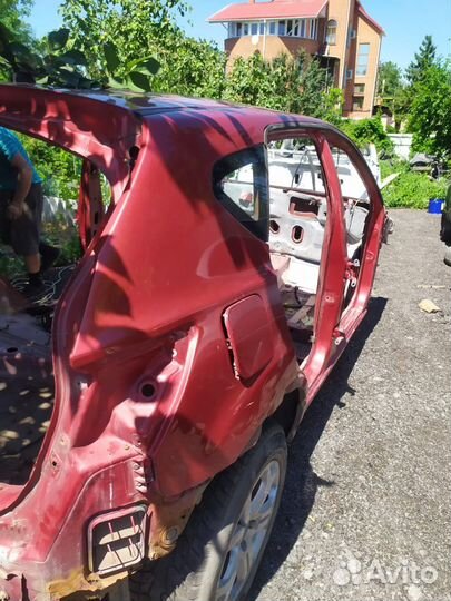 Крыло зад. прав. Nissan Qashqai 2008