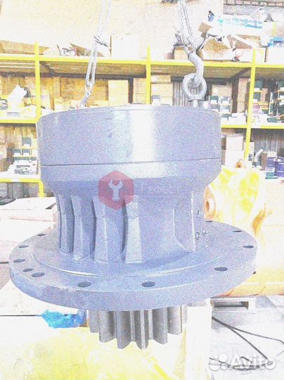 Редуктор поворота башни Kobelco LQ32W00009F1