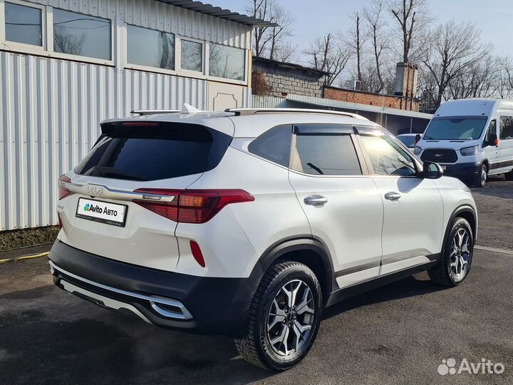 Kia Seltos 2.0 CVT, 2022, 90 200 км
