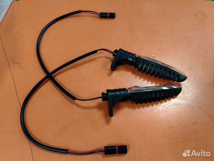 Поворотники пара BMW R 1200 GS передние