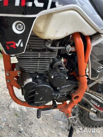 Мотоцикл Regulmoto Athlete 250