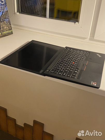 Lenovo thinkpad t14 gen 1 Ryzen5 Pro