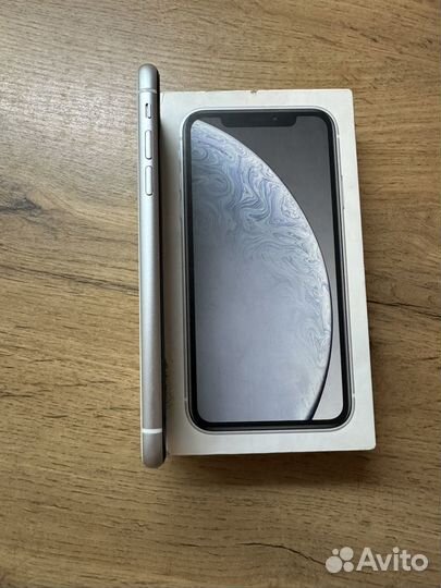 iPhone Xr, 128 ГБ