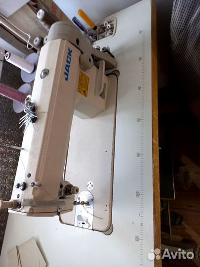 Швейная машина промышленная jack