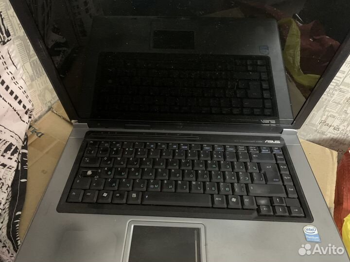 Ноутбук на запчасти