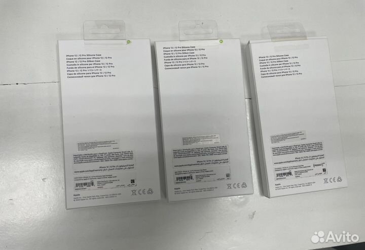 Чехлы на iPhone 12/12pro