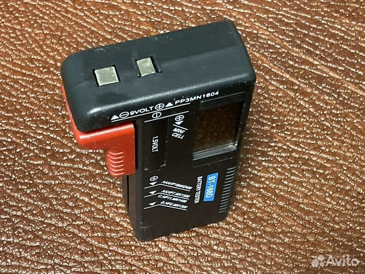 Цифровой тестер батарей