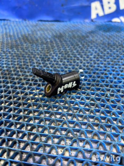 Задний правый датчик ABS Ford Mondeo 3 лифтбэк