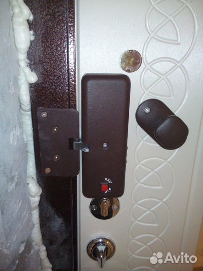 Электронно-кодовый дверной замок 