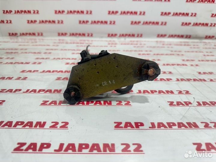 Клапан вакуумный Mitsubishi L200 K74T 4D56 2002