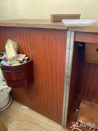 Швейная машина Подольск 142