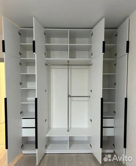 Шкаф распашной