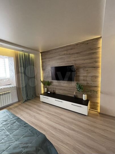 2-к. квартира, 70 м², 3/3 эт.